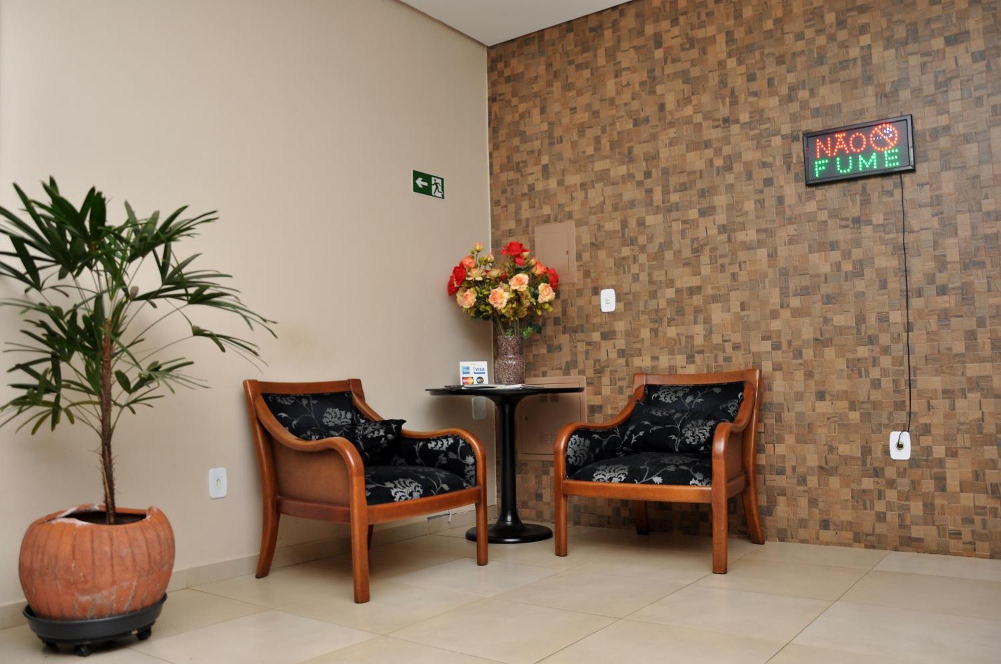 Hotel Carolina Plaza Uberaba Eksteriør bilde