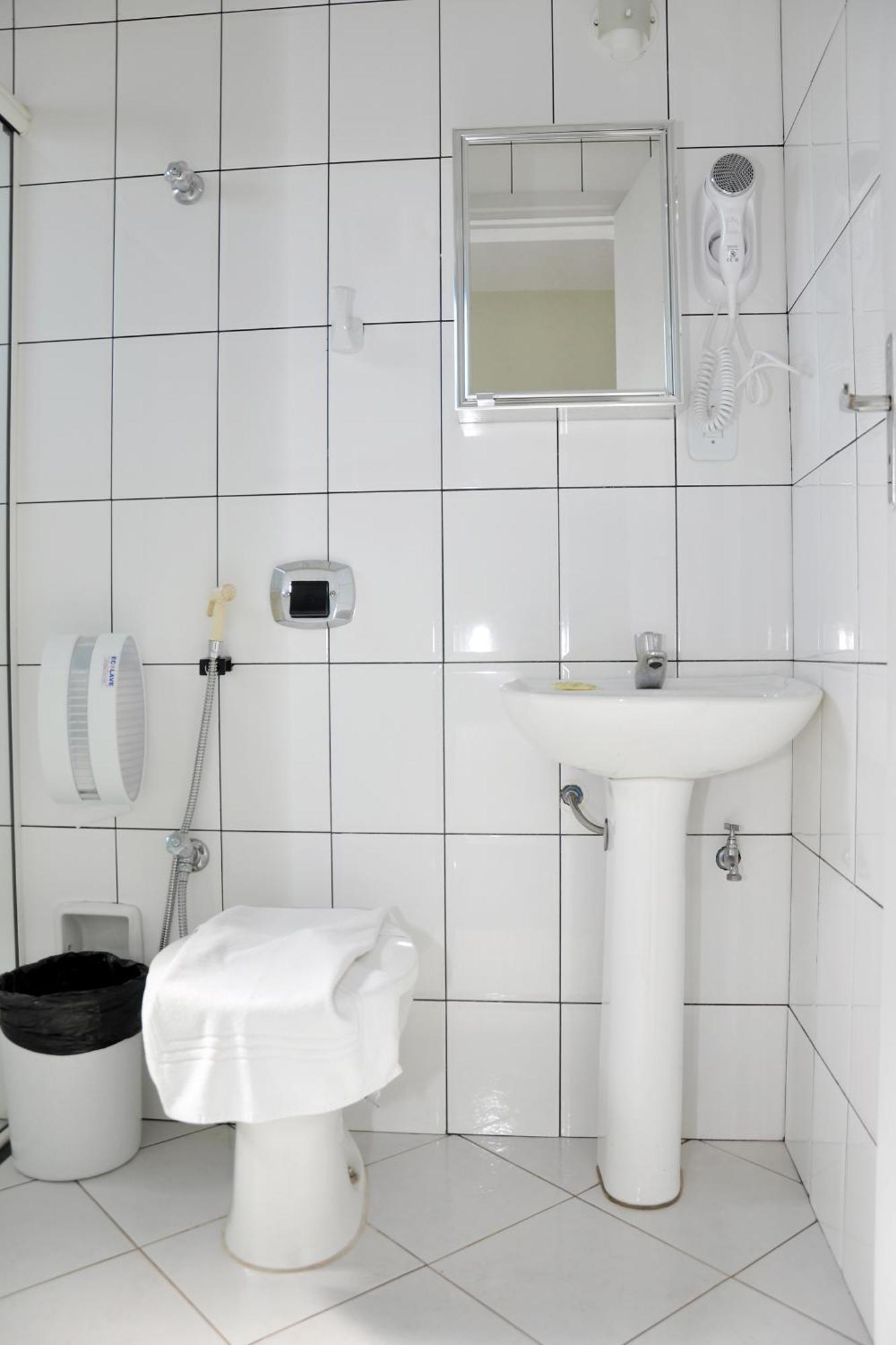 Hotel Carolina Plaza Uberaba Rom bilde