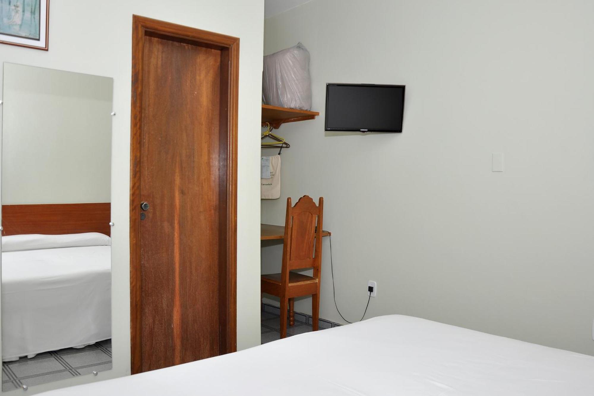 Hotel Carolina Plaza Uberaba Rom bilde