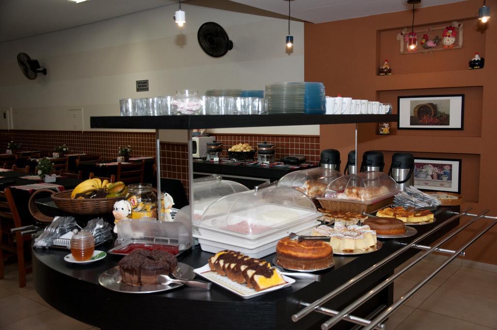Hotel Carolina Plaza Uberaba Eksteriør bilde