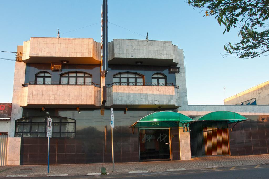 Hotel Carolina Plaza Uberaba Eksteriør bilde