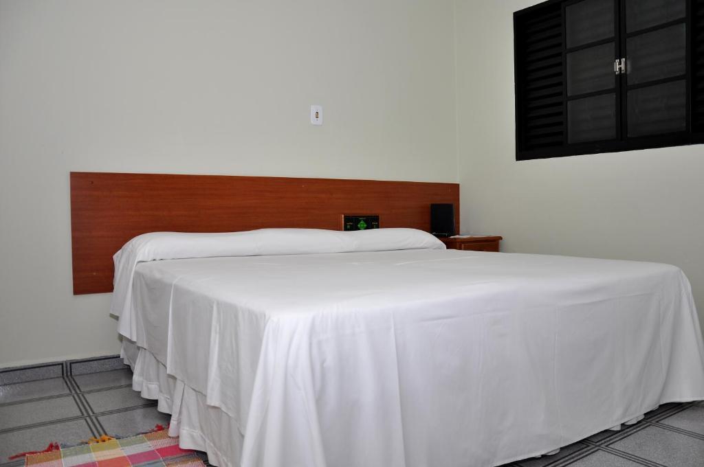 Hotel Carolina Plaza Uberaba Eksteriør bilde